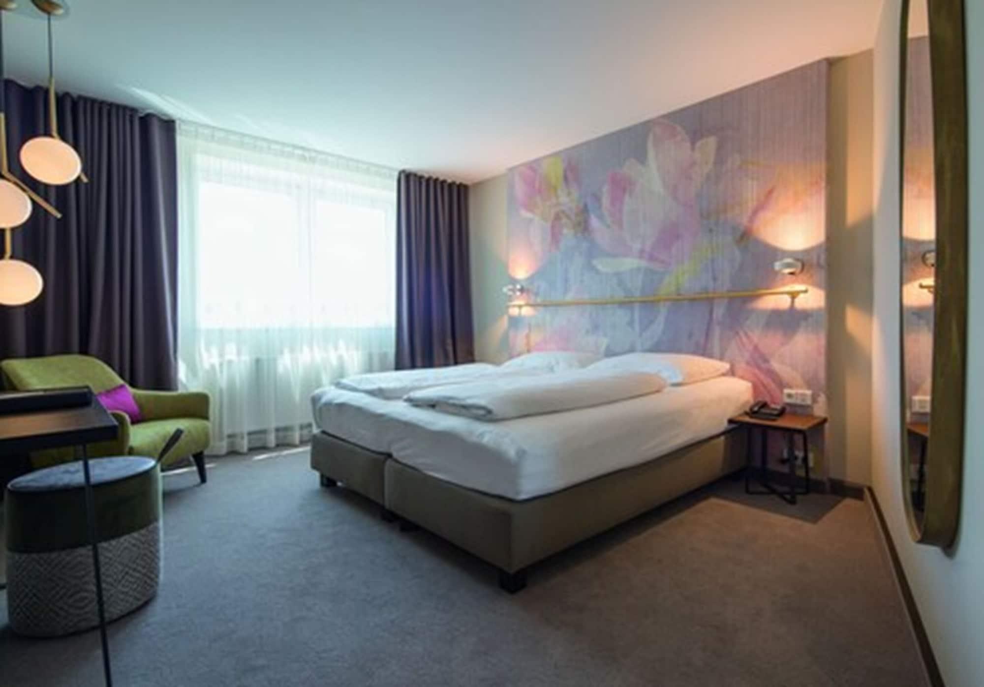 Parkhotel Schmid Adelsried Exterior photo